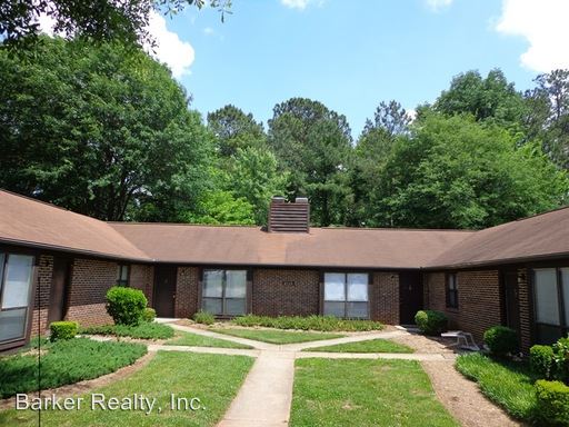 Primary Photo - 6700 Magnolia Ct