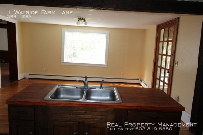 Building Photo - Charming Cape in a Great Location!