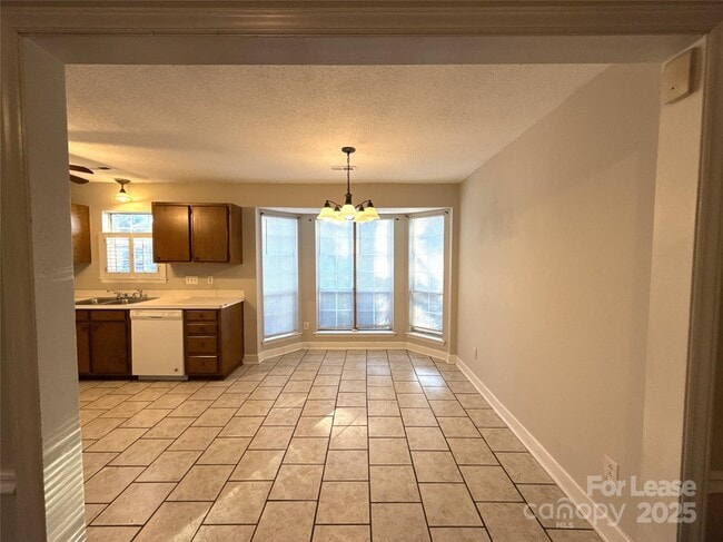 Building Photo - 7426 Barn Stone Dr