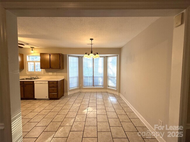 Foto del edificio - 7426 Barn Stone Dr