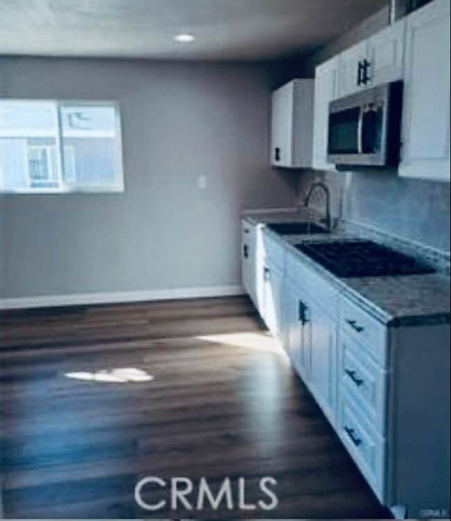 Foto del edificio - 44290 Glenraven Rd