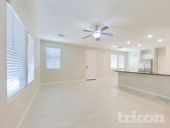 Building Photo - 12594 W Steed Ridge