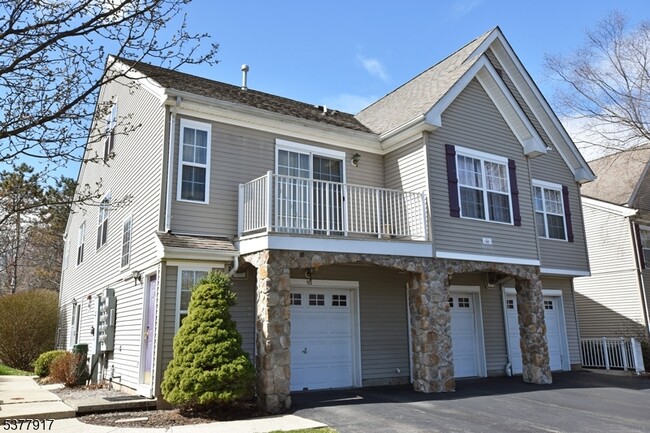 Building Photo - 101 Boulder Ridge