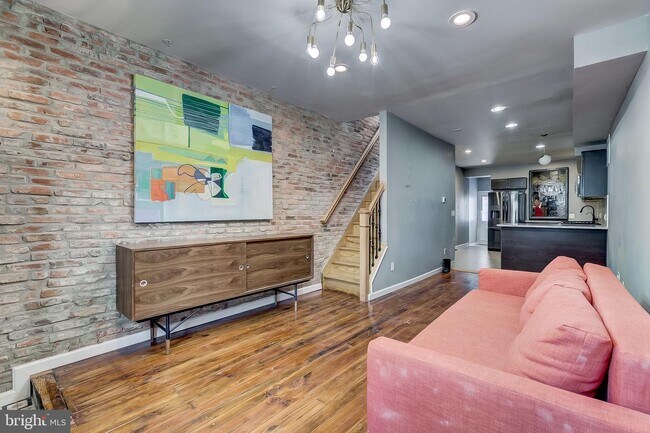 Foto del edificio - 150 N Curley St