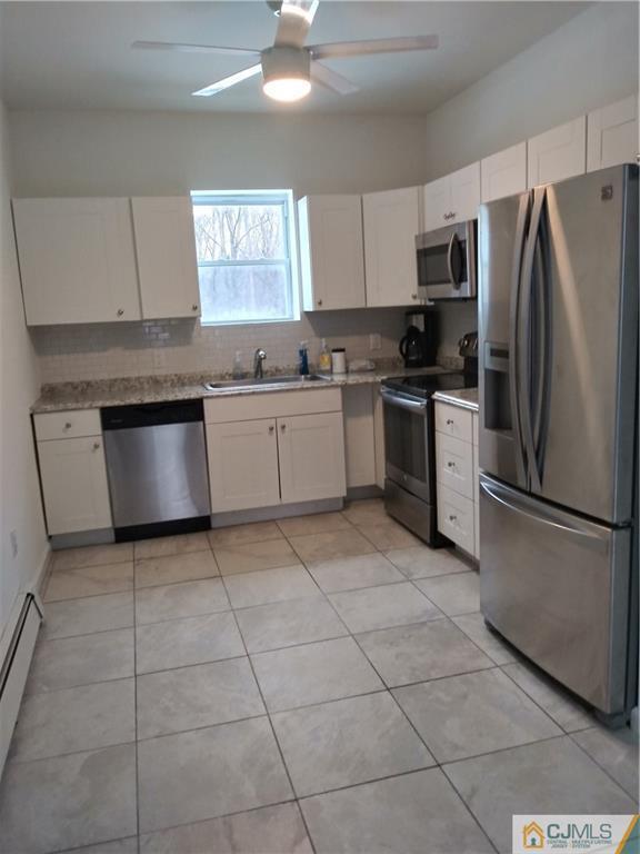 Foto del edificio - 234 Gravel Hill Rd
