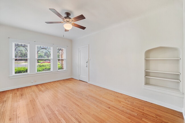 Foto del edificio - Huisache