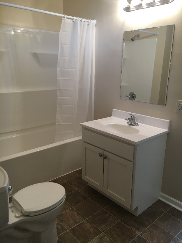 Building Photo - 101 Straight Ave SW