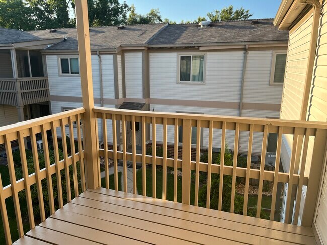 Building Photo - 4034 Stonehenge Dr