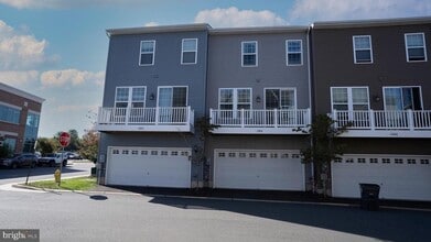 Building Photo - 13804 Litespeed Way