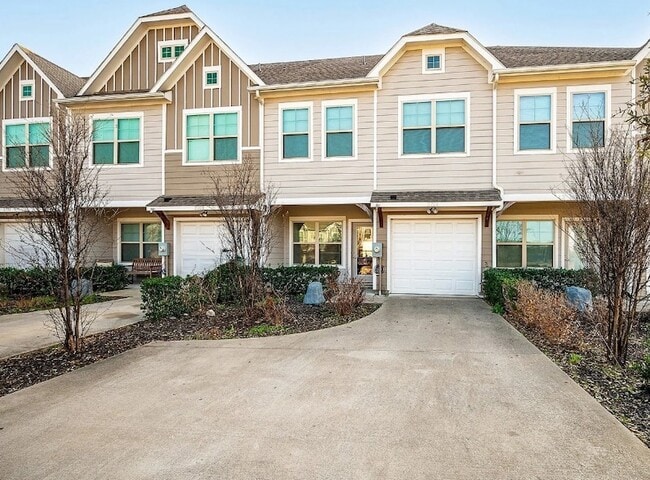 Photo - 2704 Vine Ct Townhome