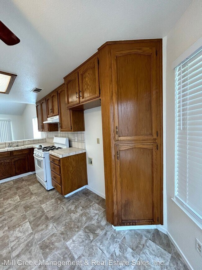 Foto del edificio - 3 br, 2 bath House - 316 S. Sumter