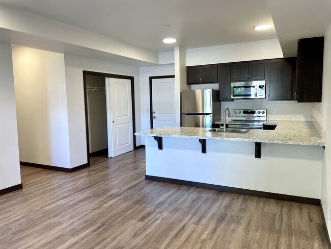 Foto del edificio - 1513 E St Apartments