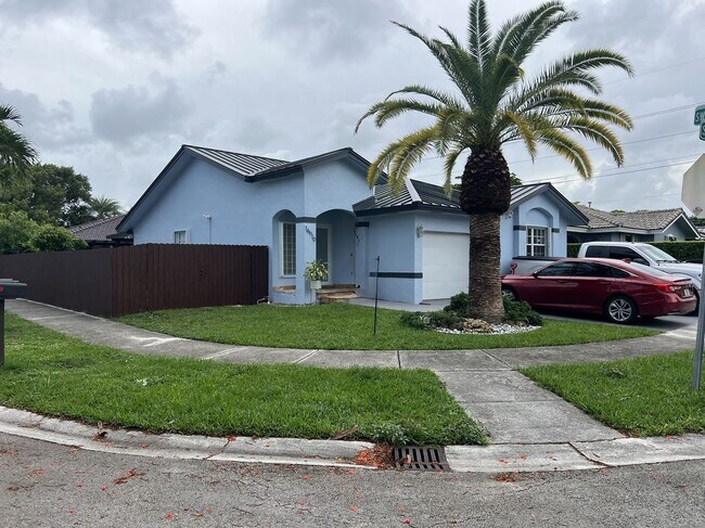 Foto del edificio - 14610 SW 171st Terrace