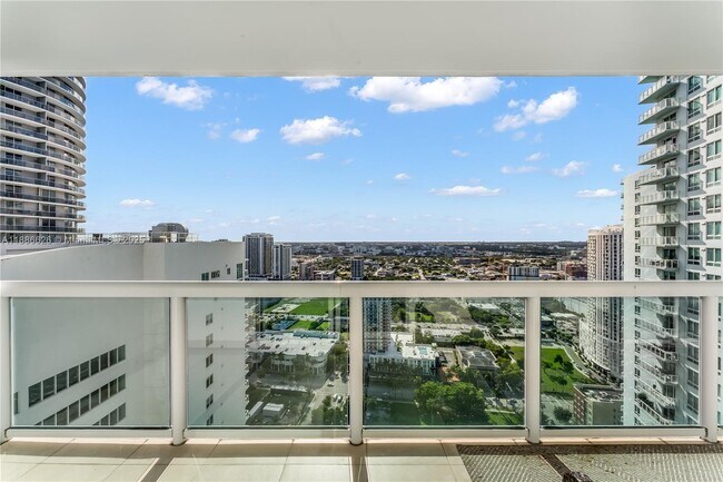 Foto del edificio - 1800 N Bayshore Dr