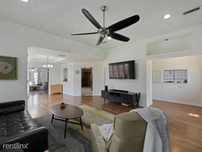 Building Photo - 3 br, 2 bath House - 1812 i Waterwood Drive