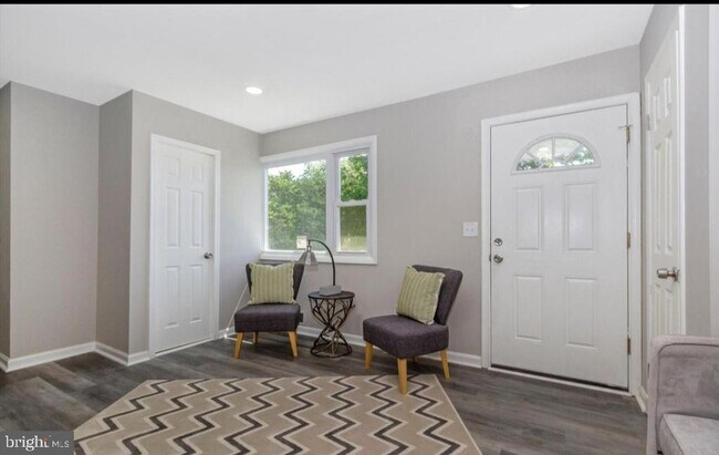 Foto del edificio - 3108 Collie Ln