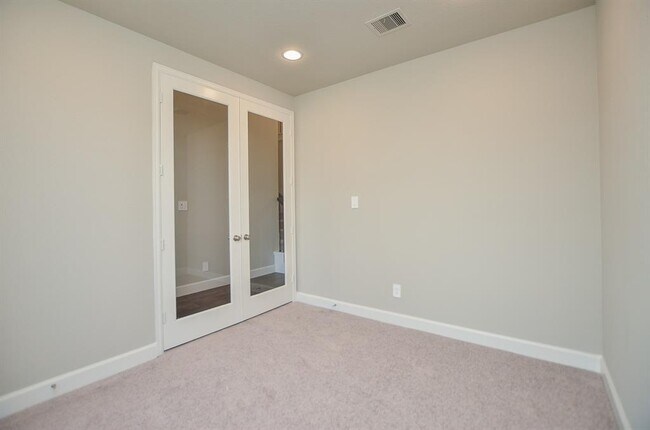 Building Photo - 415 Micaela Meadows Ct