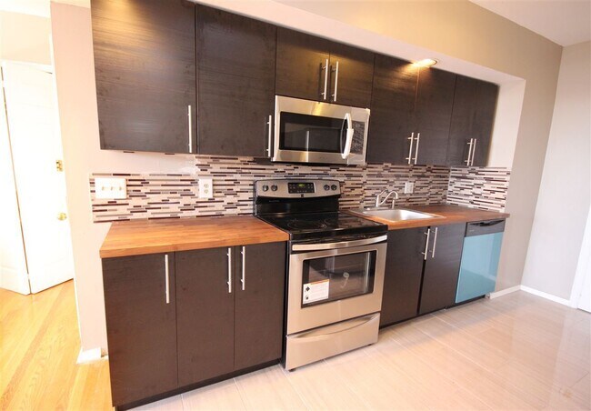Foto del edificio - 220 48th St