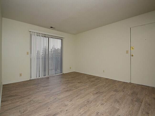 Foto del edificio - 4730 N 61st St