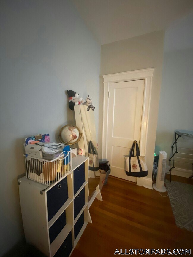 Foto del edificio - 1193 Commonwealth Ave