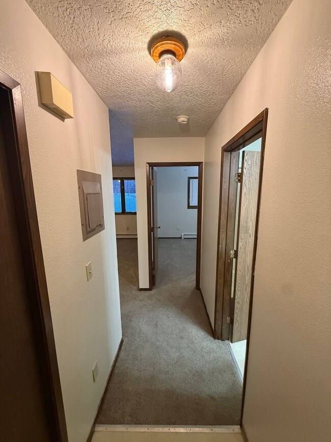 Building Photo - 7301 Woburn-2