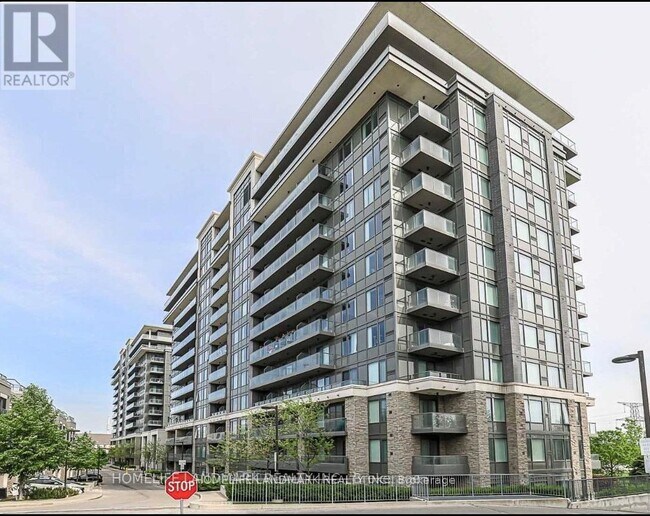 Photo du bâtiment - 277 South Park Rd