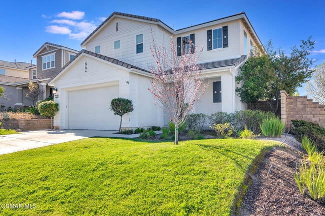 Building Photo - 22632 Dragonfly Ct