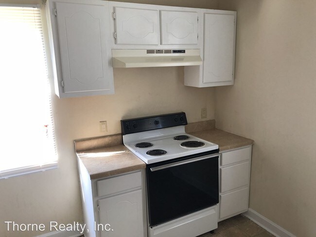 Foto del edificio - 1 br, 1 bath House - 710 W St James Street