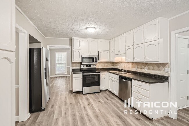 Foto del edificio - 551 Banks Rd E
