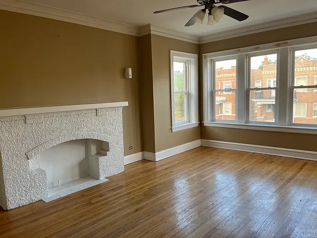 Foto del edificio - 1022 N Menard Ave