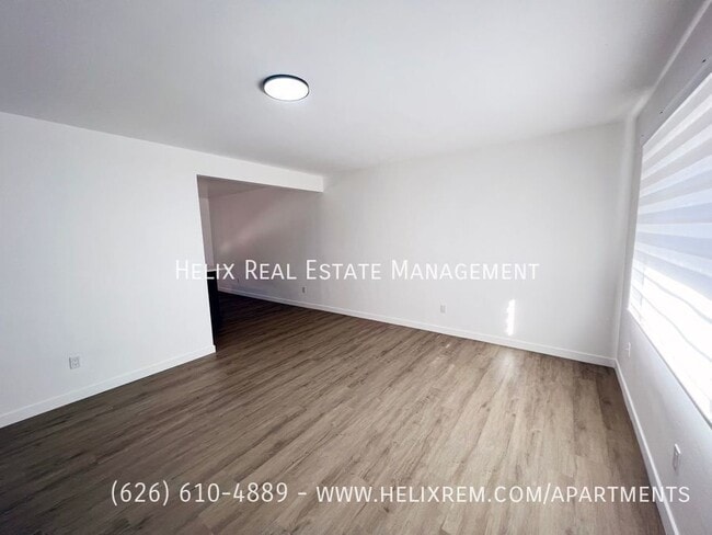 Building Photo - 521 Live Oak Ave