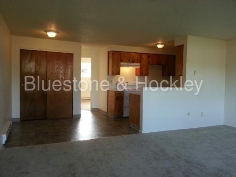 Building Photo - 1629 Savage Rd NE