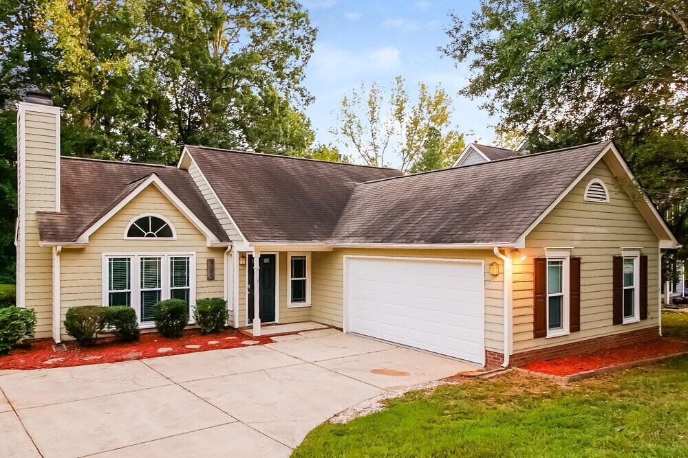 Foto principal - 7912 Trotter Rd