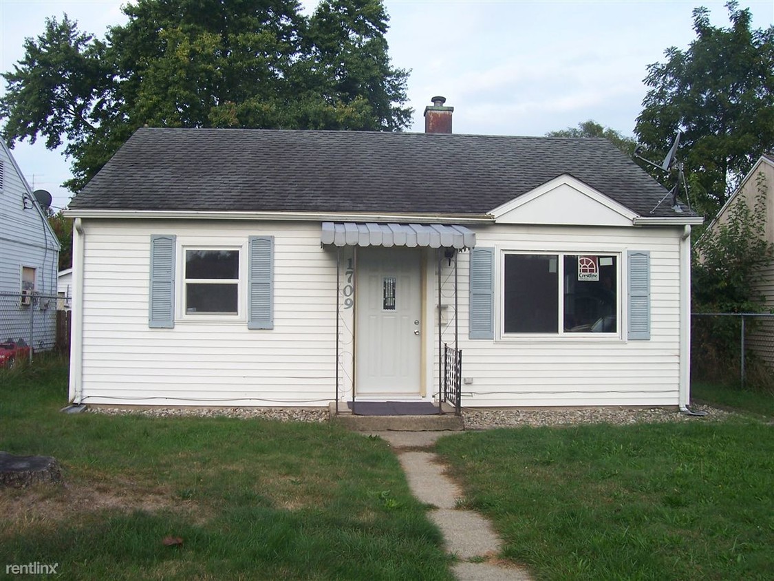 Primary Photo - 1709 S Jackson St