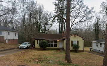 Building Photo - 429 Potomac Ave