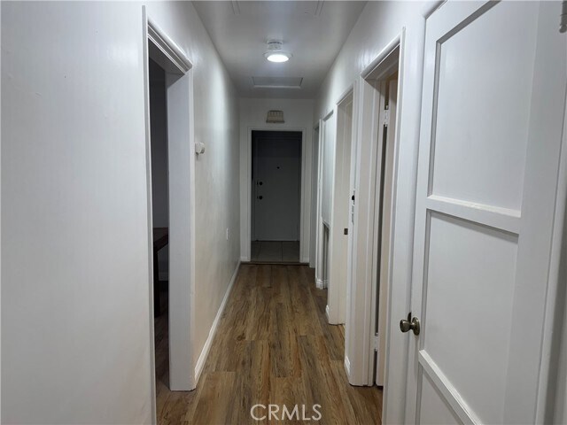 Foto del edificio - 656 W 33rd St