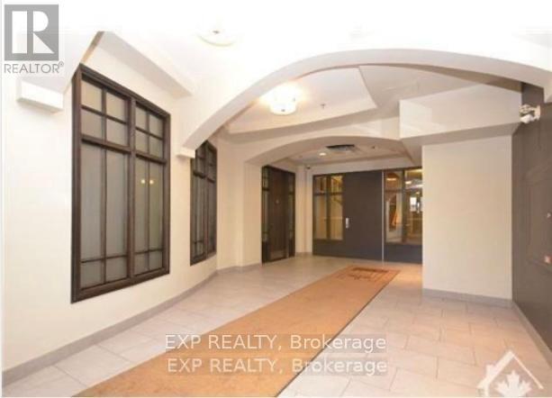 Photo du bâtiment - 290 Powell Ave