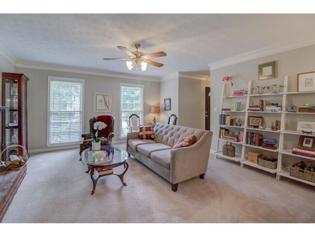 Living room - 3965 Bimini Cove