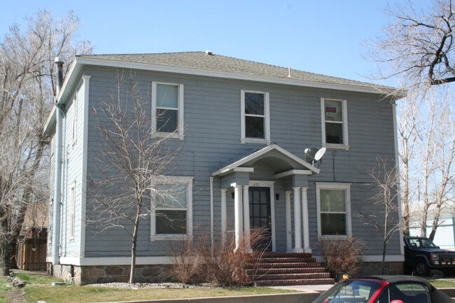 Foto del edificio - 651 Elko Ave