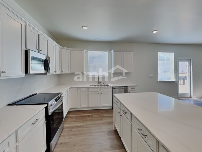 Foto del edificio - 3515 Shane Hill Rd SW