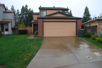 Building Photo - 329 Hemphill Way