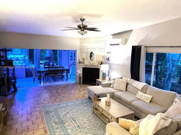 Building Photo - 154 Cocoa Dr