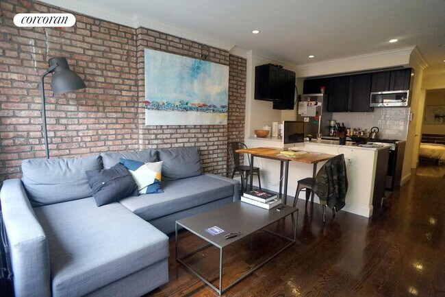 Foto del edificio - 254 W 15th St