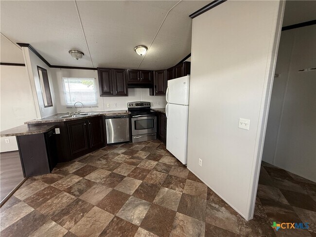 Foto del edificio - 1035 Ferryboat Ln