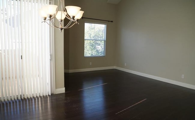 Building Photo - 8777 W Maule Ave