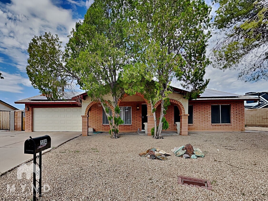 Foto principal - 3114 W Anderson Dr