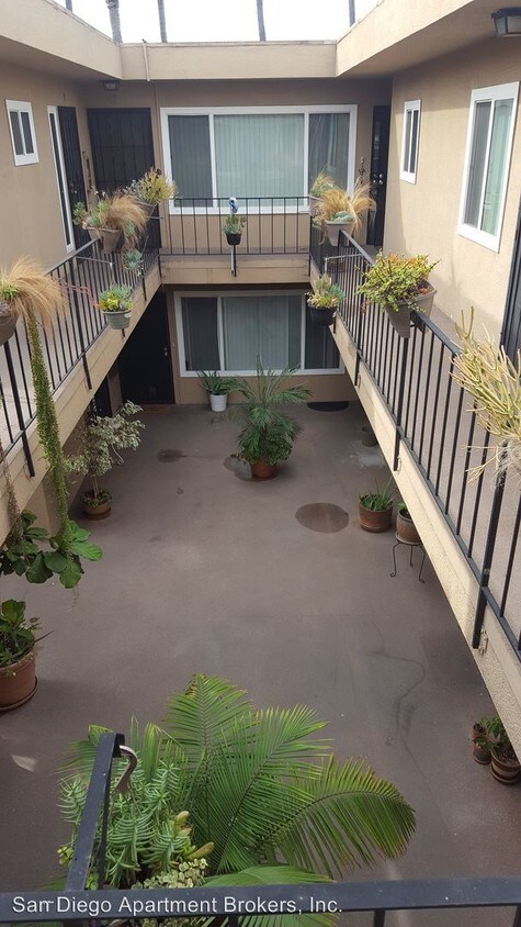 Foto del edificio - 3160 Lincoln Ave