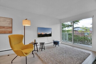 Building Photo - 55 E 12th Ave