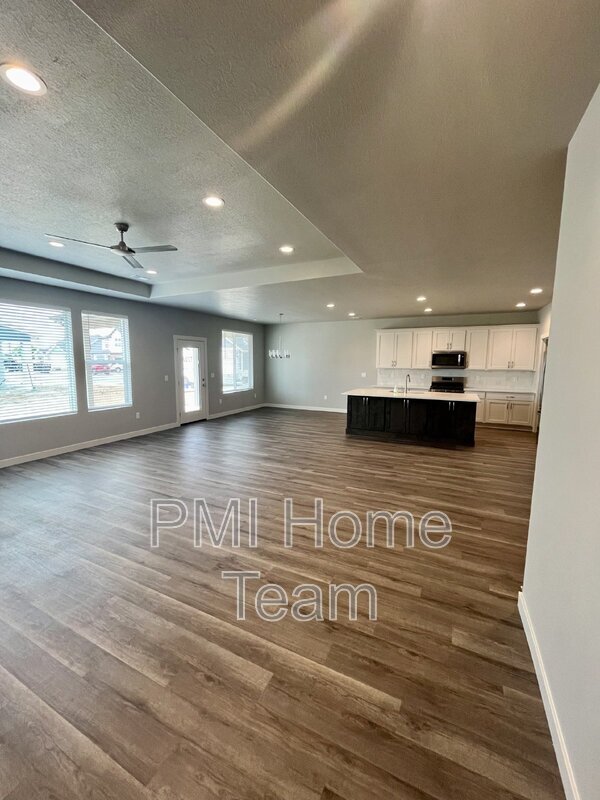 Building Photo - 3119 N 2900 W