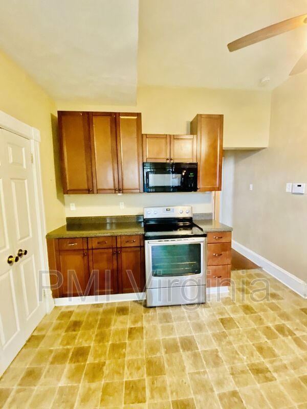 Foto del edificio - 527 W 26th St